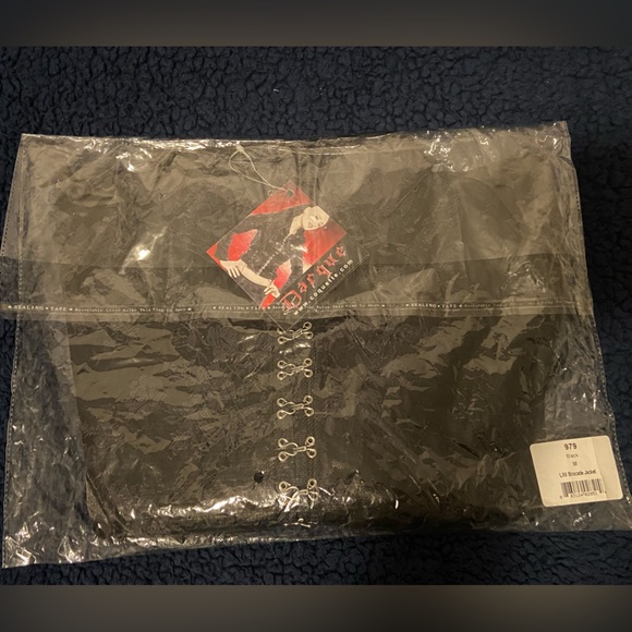 Coquette black Brocade jacket Medium NWT - Picture 12 of 14